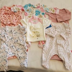 Girl's preemie Carter's, Gerber's and Magnetic me bundle of 6